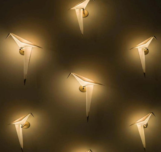 Ornament bird wall lamp